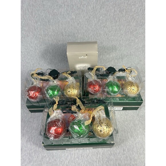 NEW Hallmark 9 Illuminations Snowflake Snowballs Strings Ornament & Power Box - Picture 3 of 16